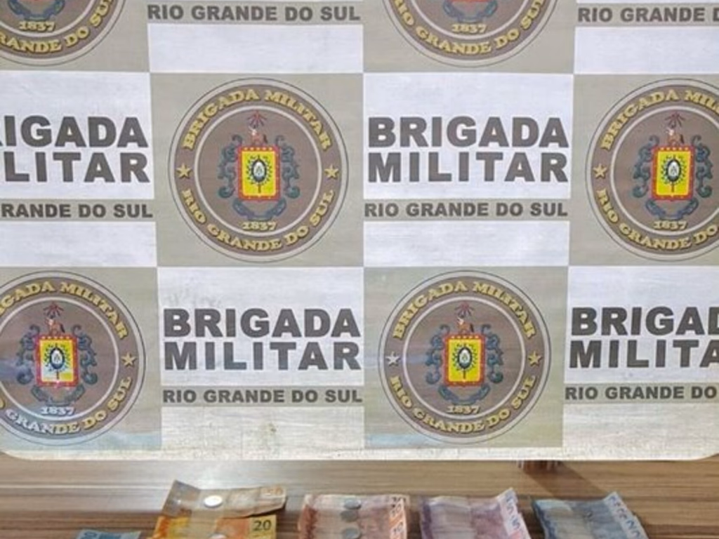 Homem é detido com documento falso durante operação da BM