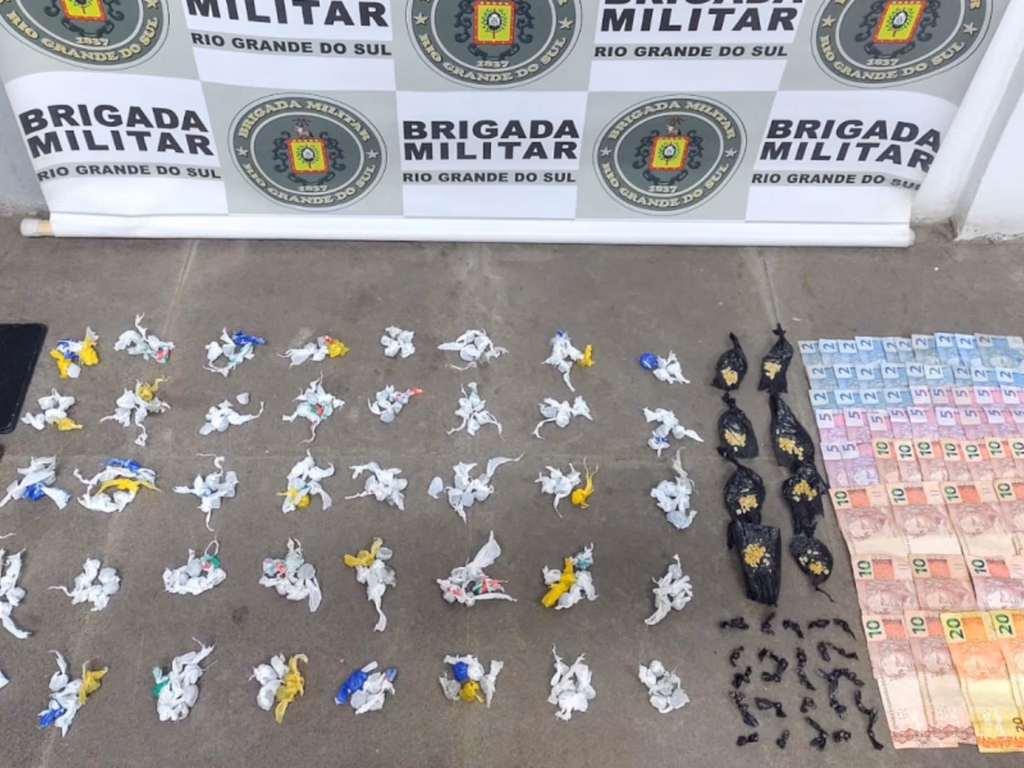 Mulher é presa com 190 porções de maconha