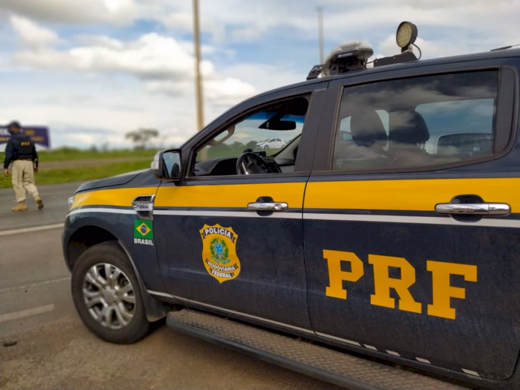 Ciclista é atropelado por carreta na BR-290
