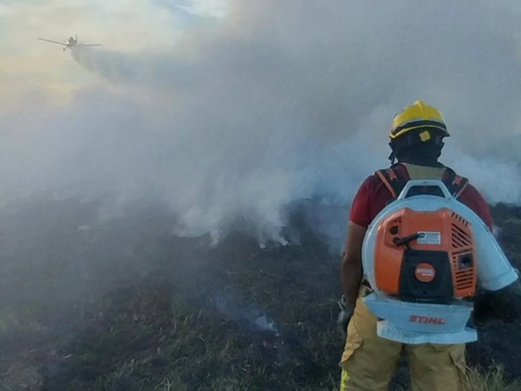 Combate a incêndio no interior durou mais de nove horas