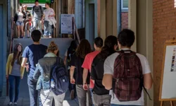 Diretrizes Curriculares recebem contribuições pela internet