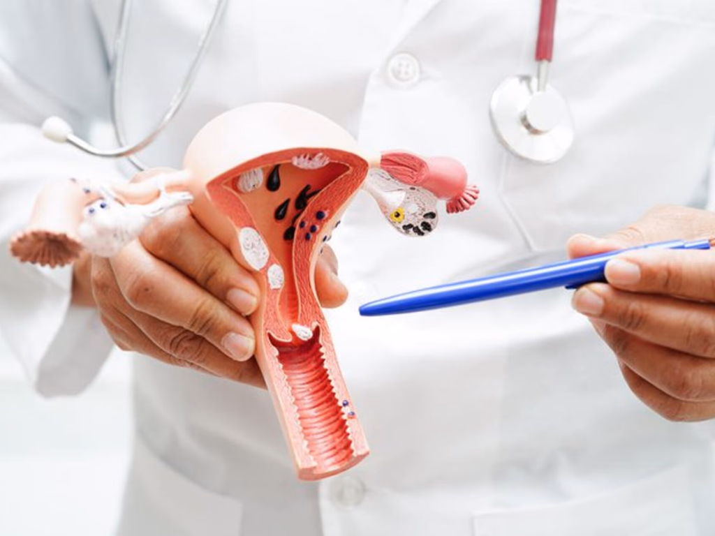 Brasil deve ter 17 mil novos casos de câncer no colo do útero até 2025