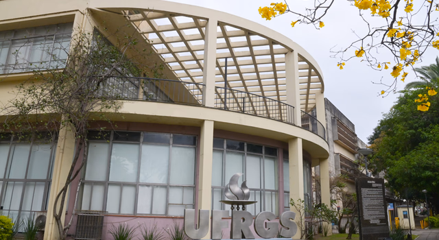 UFRGS abre concurso para administrador, meteorologista e engenheiro