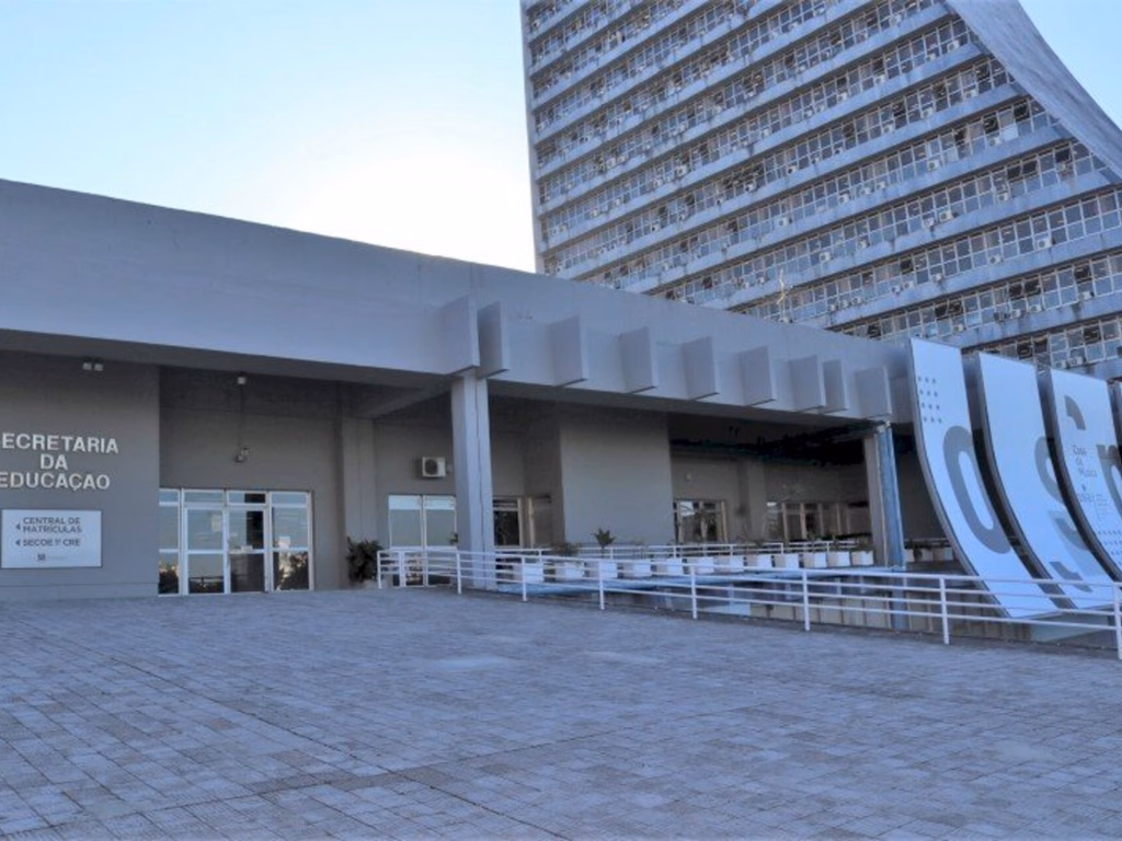 Seduc prorroga inscrições para contratação emergencial