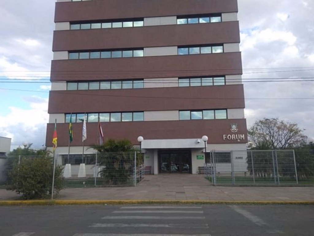 Judiciário tem horário especial e suspensão de prazos nesta sexta