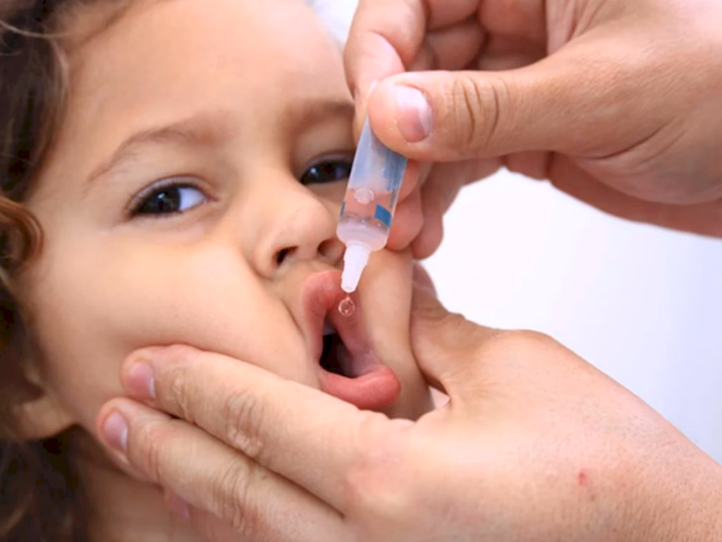 Estado mobiliza ações de vacinação em escolas