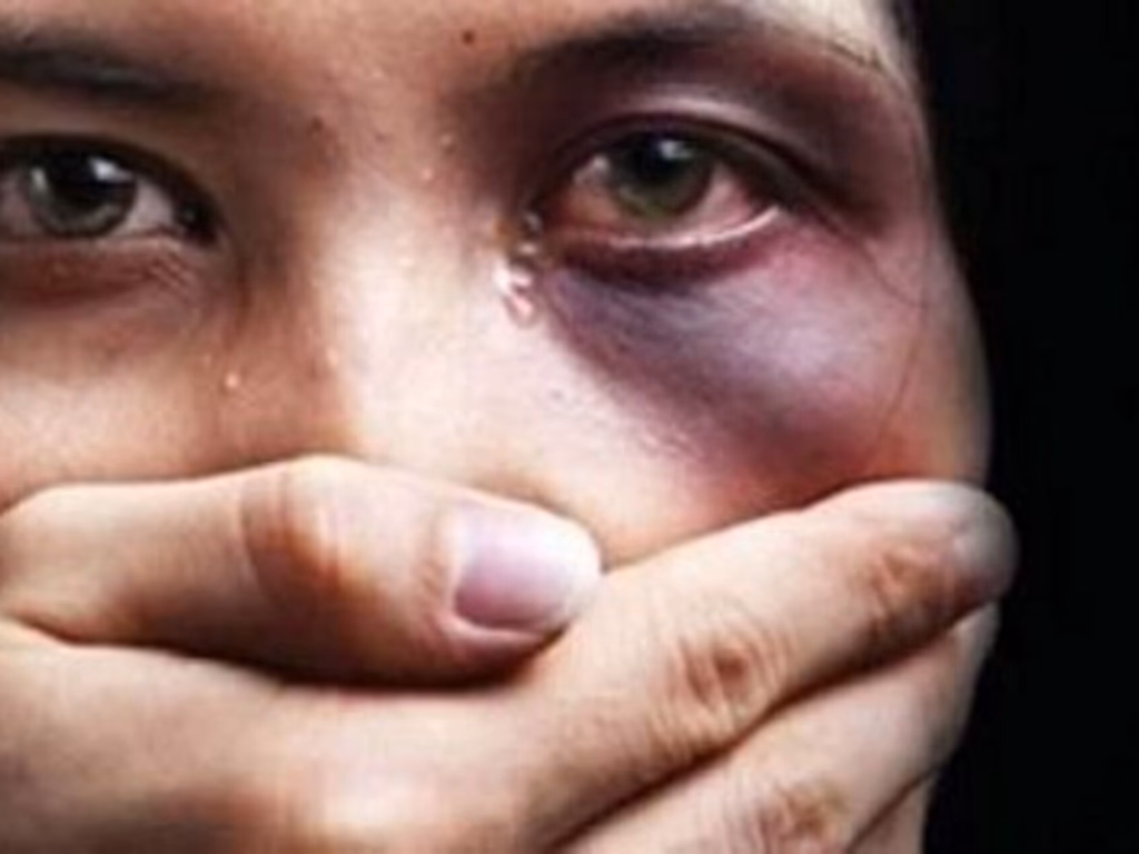 Violência contra mulher, idosos e crianças impede inscrição na OAB