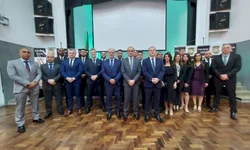 Jovem é preso com três quilos de maconha