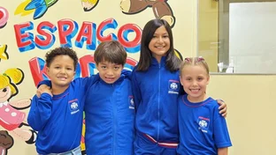 Semed anuncia 11,5 mil kits de uniformes para a rede municipal