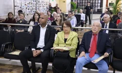 Aniversário da Câmara é celebrado com homenagens e memória