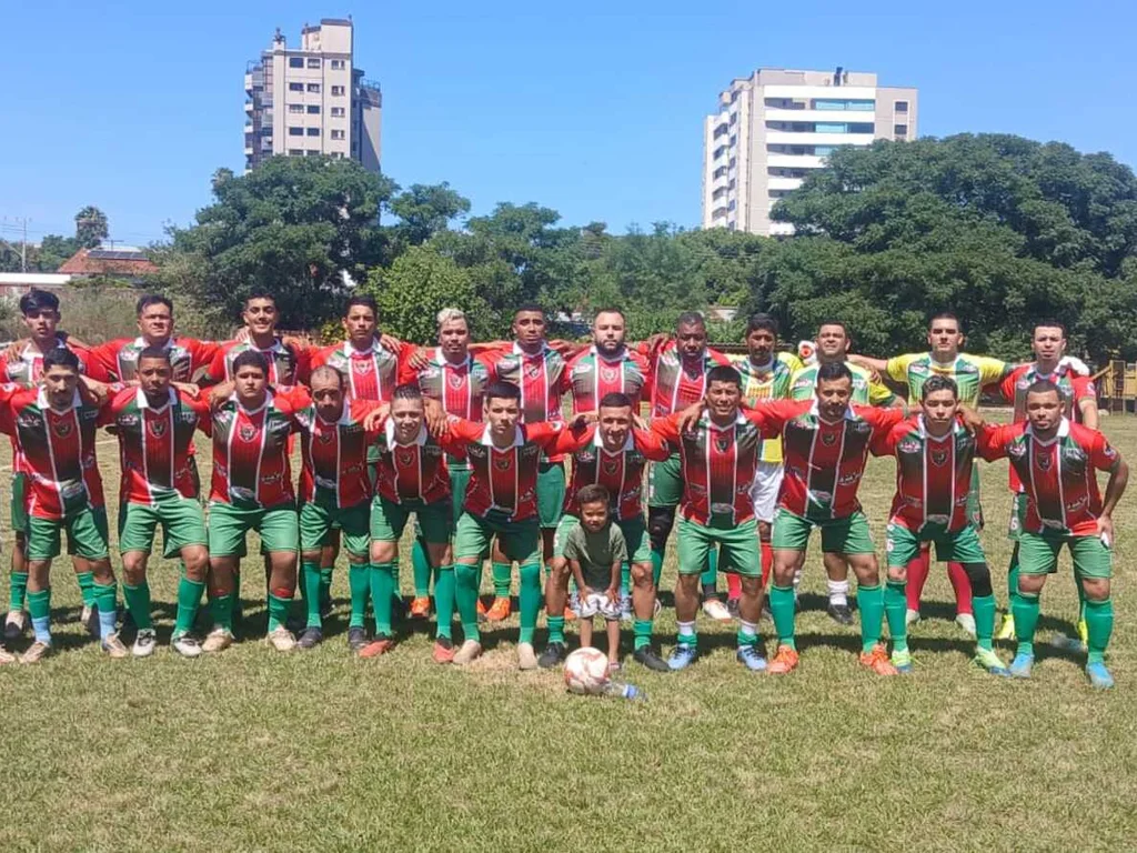 Camarões vence e disputa título da LAU com Guarani