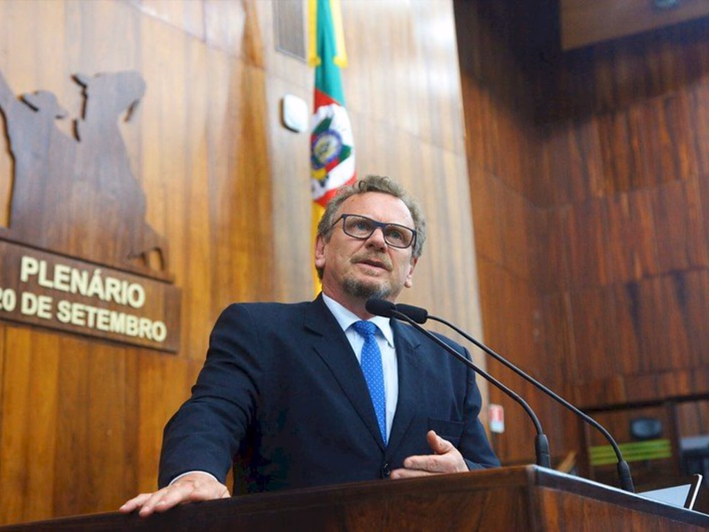 Deputado quer destinar R$ 1 milhão para realizar Plano de Manejo de pesca