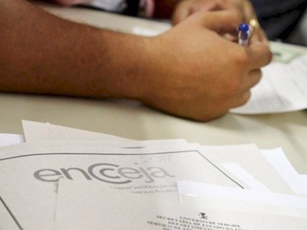 Prazo para pedir reaplicação do Encceja vai até sexta-feira