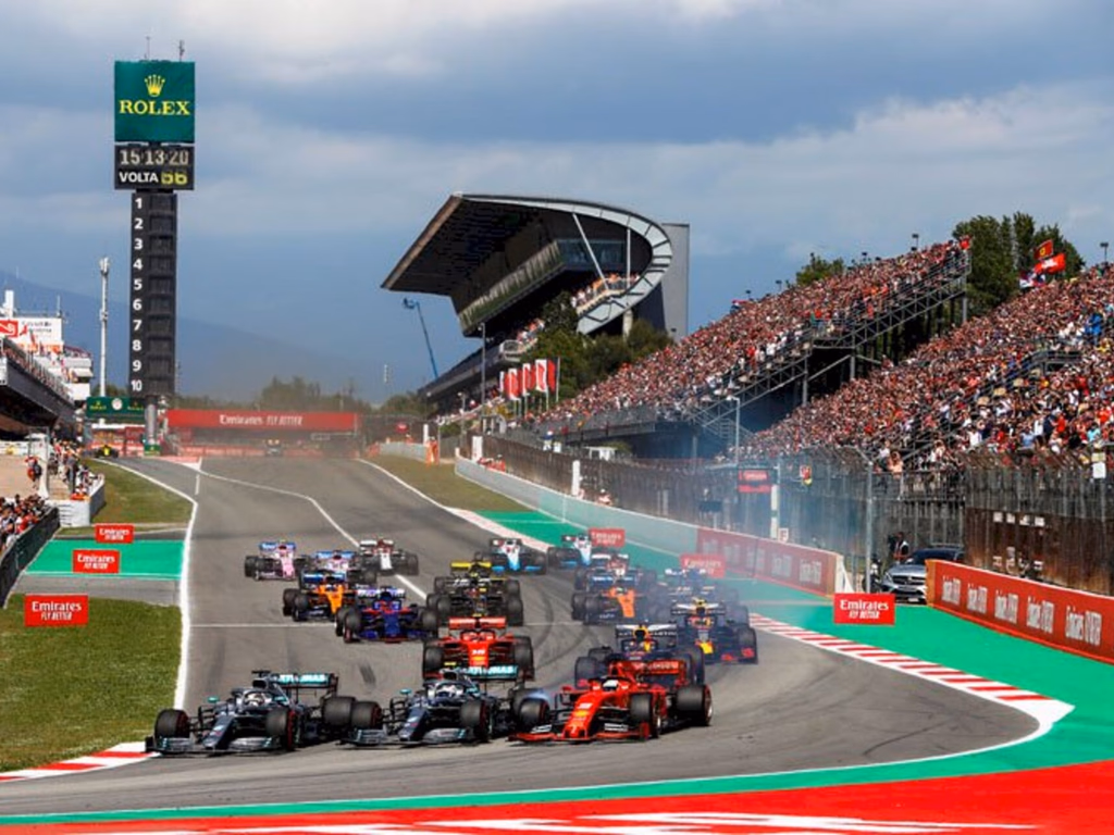 Hamilton busca abrir vantagem no campeonato