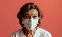 Melo é eleito prefeito da capital. Outros quatro municípios foram às urnas