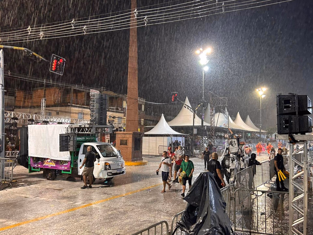 Terceira noite do Carnaval Fora de Época é cancelada