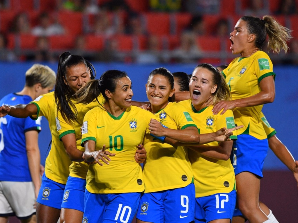 Brasil enfrenta a Jamaica nesta quarta-feira