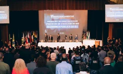 Operação da PF combate tráfico de pássaros na Fronteira Oeste