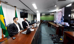 ‘Estado quer ser parceiro para investimentos nos municípios’, diz Leite