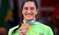 Inter goleia Flamengo e encerra invencibilidade de Renato