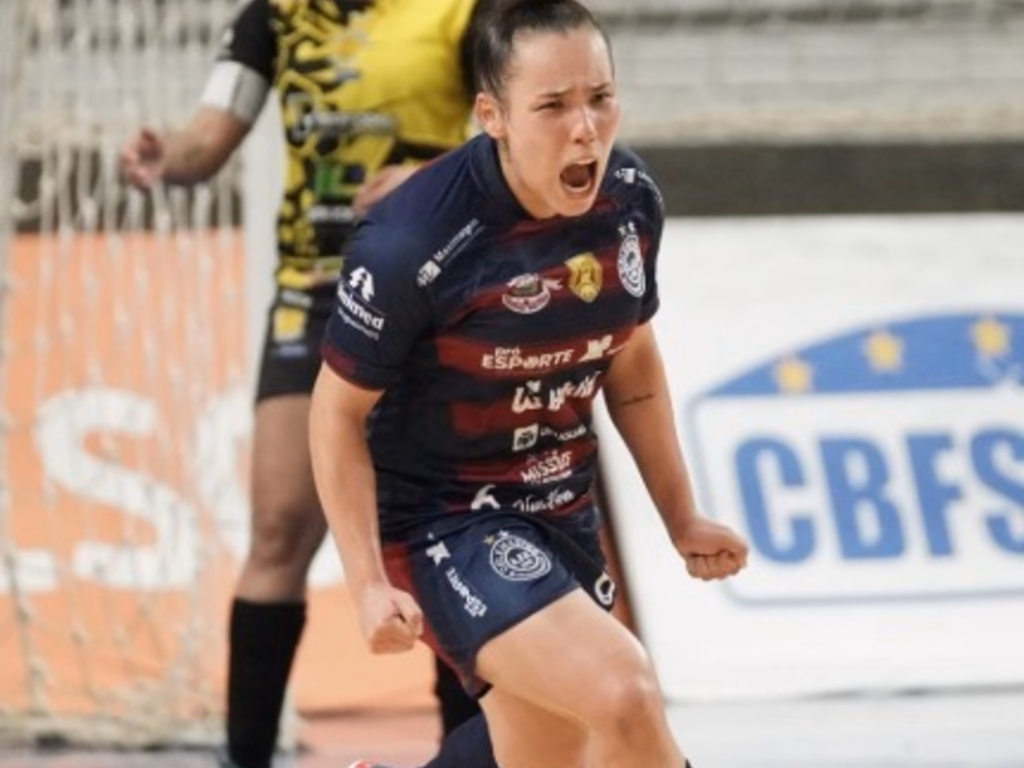 Celemaster vence pela 32ª e mira classificação