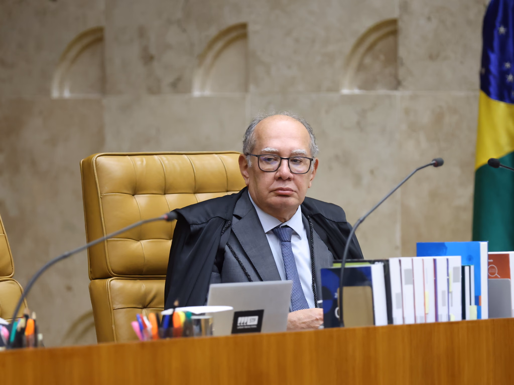 STF amplia foro privilegiado para políticos após término do mandato