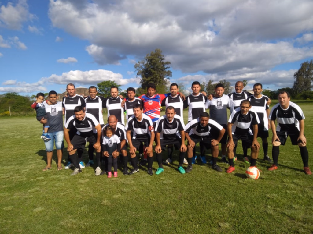 Palmeiras e Camarões disputarão o título