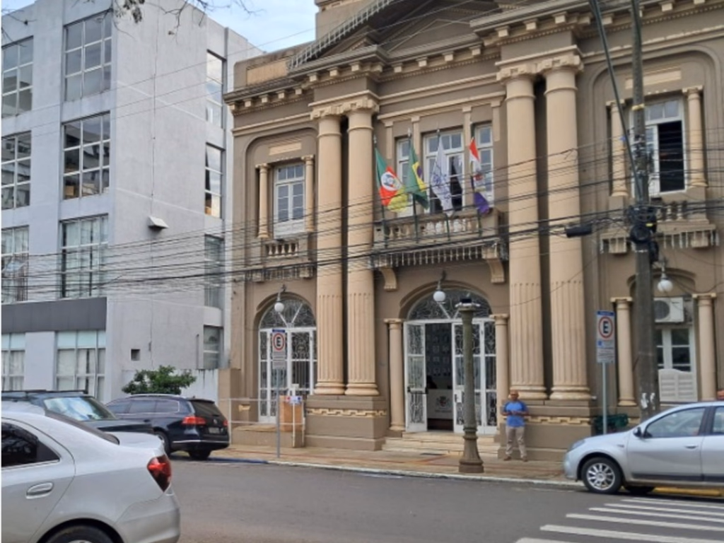 Câmara de Uruguaiana analisa plano de carreira da Guarda Municipal