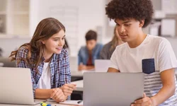 Unipampa abre duas vagas para professor substituto