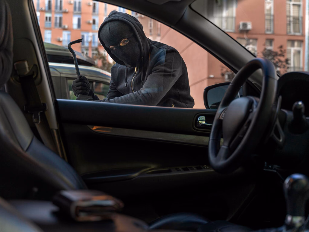 Polícia Civil investiga assalto no Plano Alto