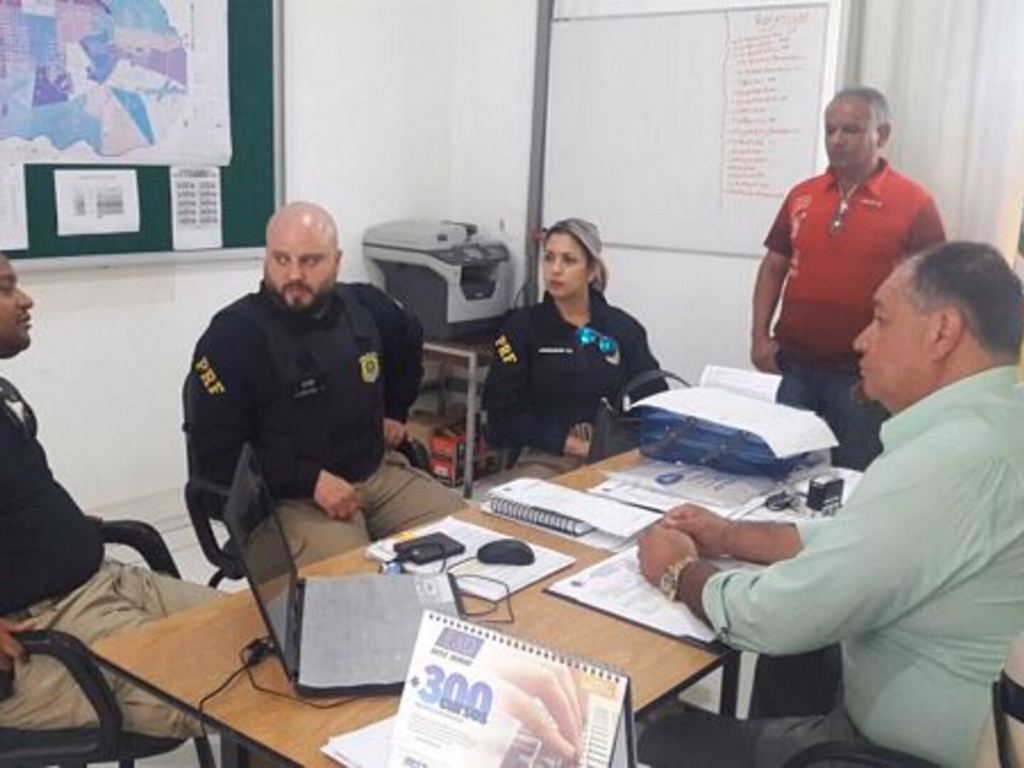 Superintendente estadual da PRF visita Segtram