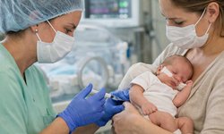 RS inicia aplicação de novo anticorpo que protege bebês contra bronquiolite