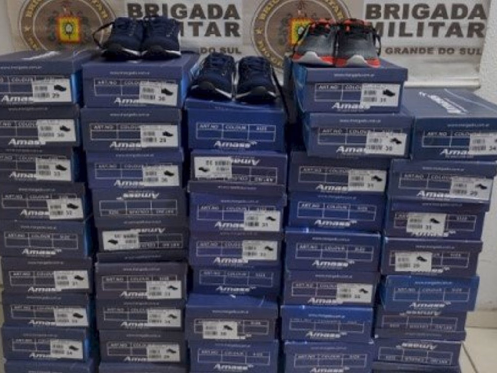 BM apreende mais de 40 pares de calçados