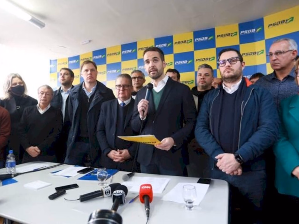 Eduardo Leite anuncia pré-candidatura ao governo do RS