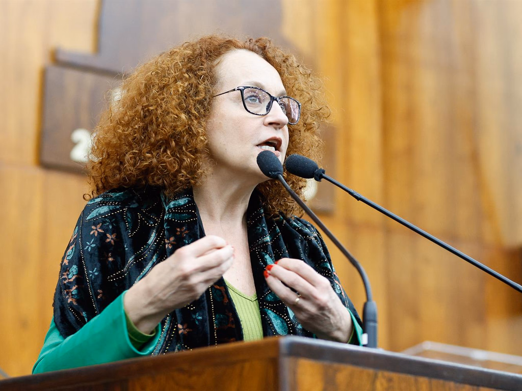 Escolas poderão receber cursos pré-vestibulares e capacitações gratuitas