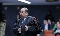 Disciplina de Direitos Humanos pode ser incluída nas escolas municipais