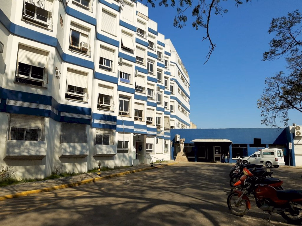 Criança de quatro anos está entre os oito internados no HSCU