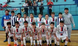 Celemaster goleia na primeira partida da semifinal