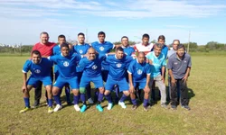 PSG vence Ajax na segunda rodada