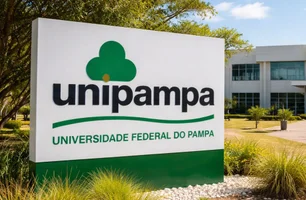 Suspenso cronograma após denúncias nas provas