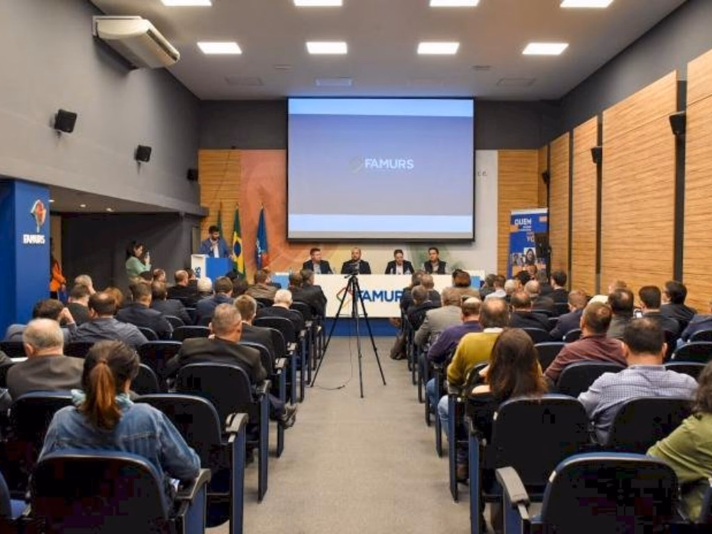 Famurs se posiciona favorável a investimentos estaduais em BRs