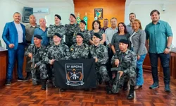 Mergulhadores de Uruguaiana auxiliam em buscas em Alegrete