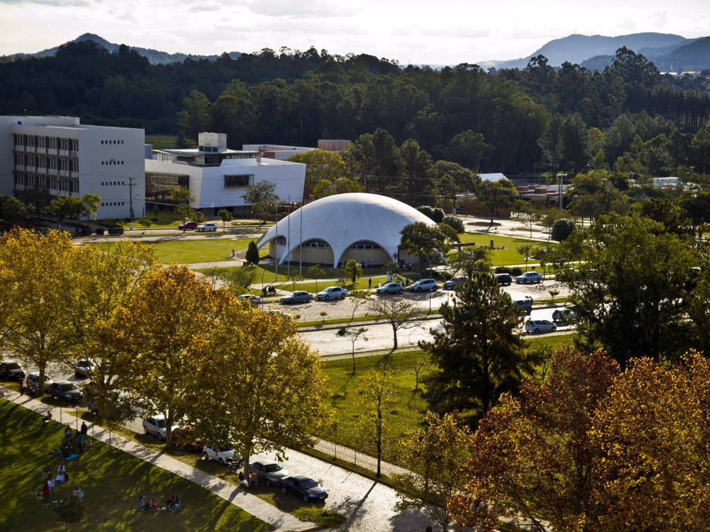 UFSM abre seleção para professores substitutos