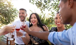 Festas e almoço típico movimentam o fim de semana