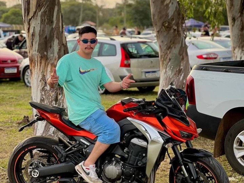 Jovem de 23 anos morre em acidente na Setembrino