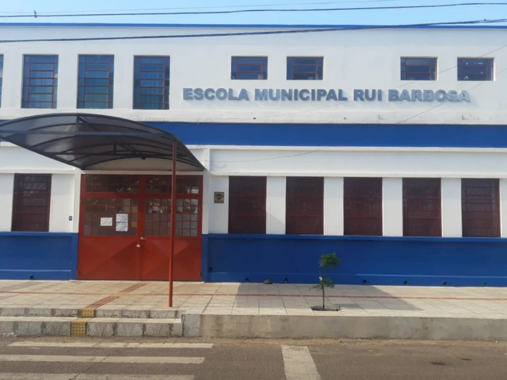 Período de rematrículas inicia dia 8