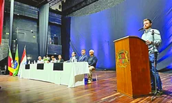 União lança o Pronasci II no RS e entrega novas viaturas