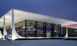 Mandetta fica, pelo menos por enquanto