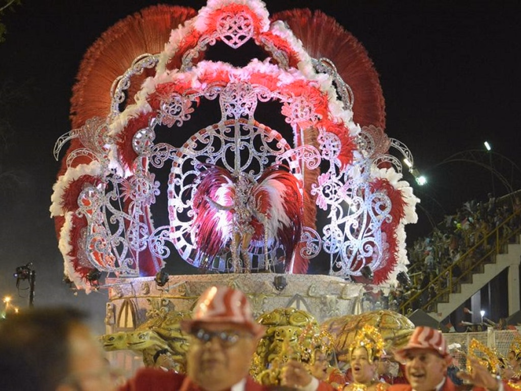 Paso de los Libres suspende Carnaval 2019