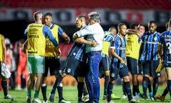 Grêmio vence o Bahia por 2 a 1 na Arena